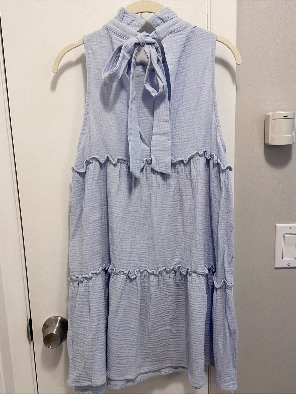 Pomander Place Tuckernuck Light Blue Sleeveless Gauze Tiered Morgan Dress S - Picture 2 of 8